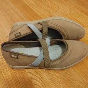 Teva Women's Hydro-Life Slip-on Leather Slipper Size 9 Walnut